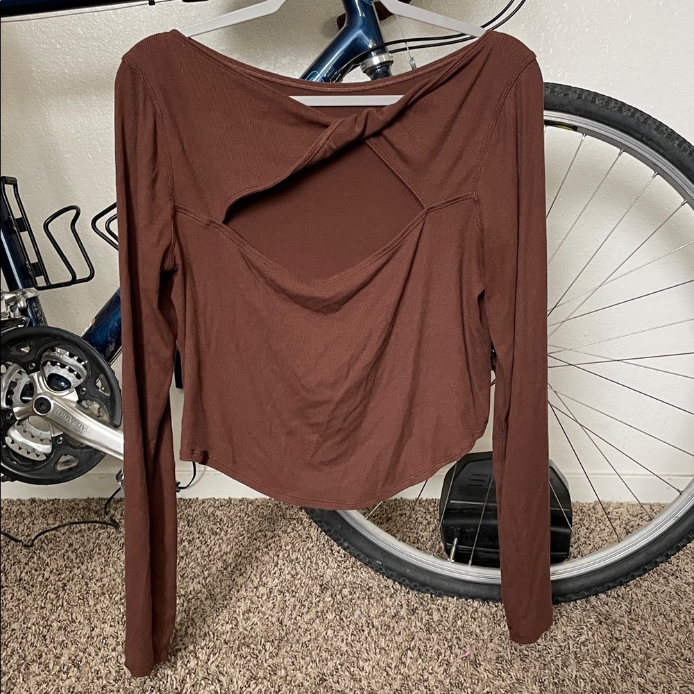 Lululemon Top - Picture 2 of 3